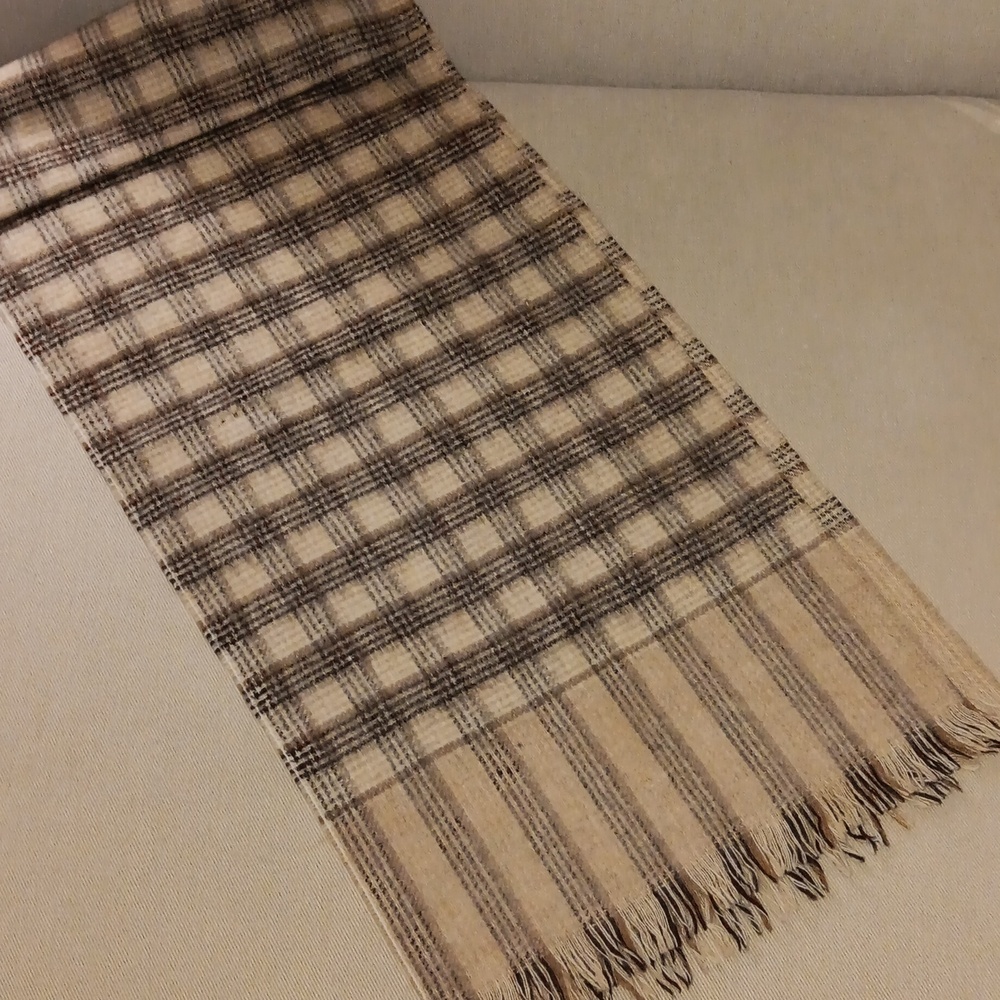 Vintage Pierre Cardin Paris tan lambswool scarf